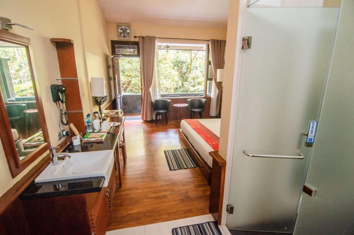 Taman Simalem Resort Tongging Экстерьер фото