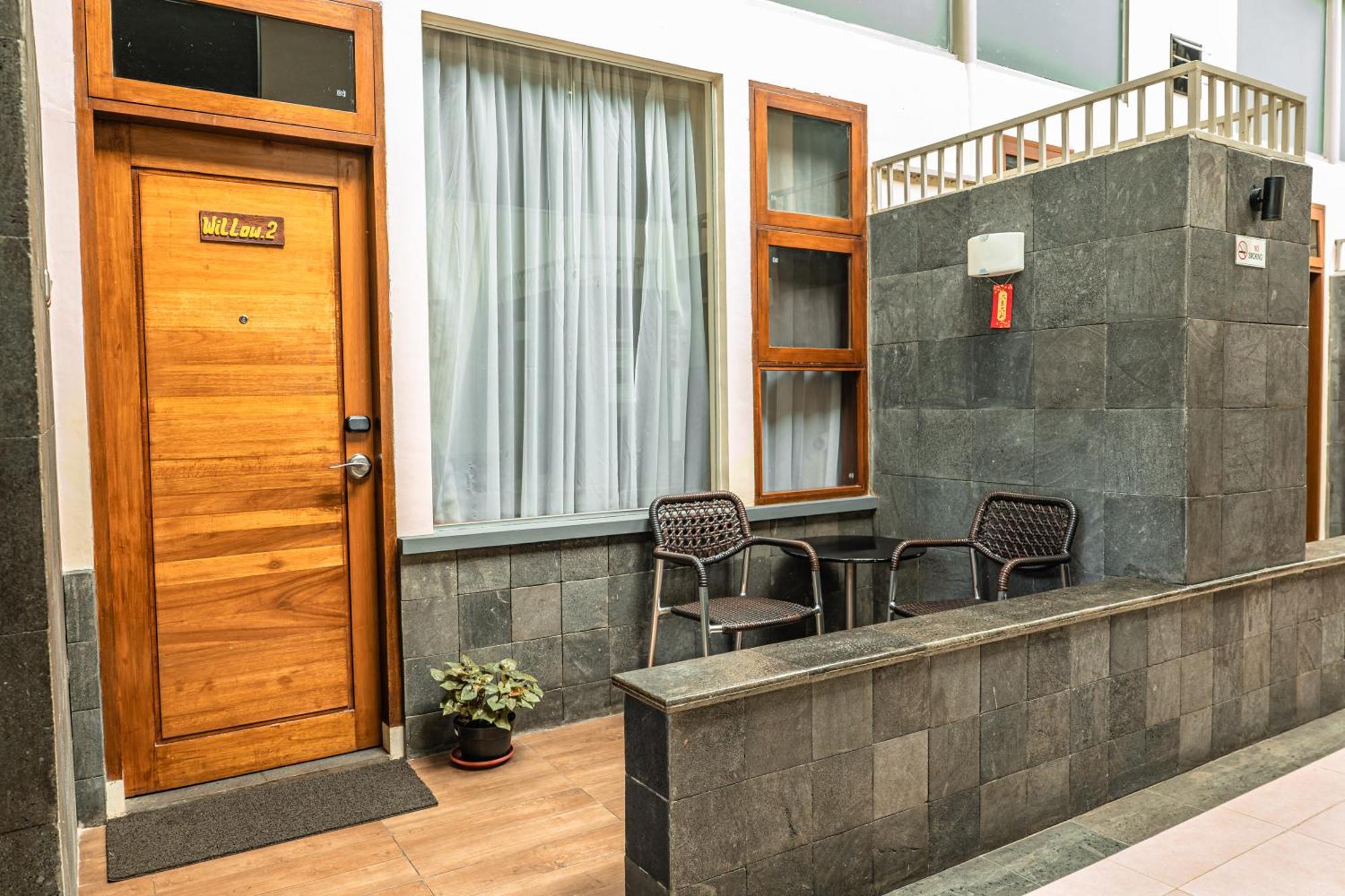 Taman Simalem Resort Tongging Экстерьер фото
