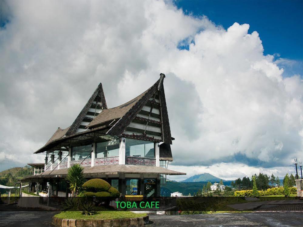 Taman Simalem Resort Tongging Экстерьер фото